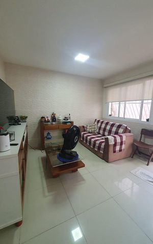 Casa à venda com 84m², 2 quartos e 1 vaga Casa à venda com 84m², 2 quartos e 1 vagaSala