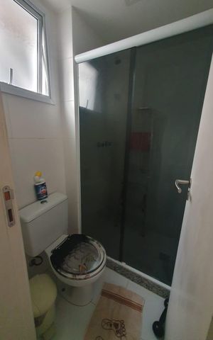 Casa à venda com 84m², 2 quartos e 1 vaga Casa à venda com 84m², 2 quartos e 1 vagaBanheiro
