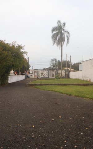 Casa para alugar com 60m², 2 quartos e 4 vagasQuintal
