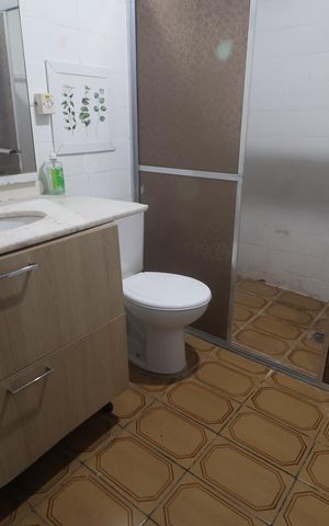 Casa para alugar com 60m², 2 quartos e 4 vagasBanheiro 