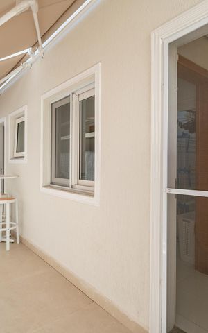 Casa à venda com 390m², 5 quartos e 4 vagasÁrea externa