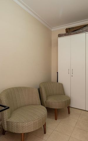 Casa à venda com 390m², 5 quartos e 4 vagasQuarto
