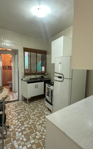 Casa à venda com 220m², 5 quartos e 1 vaga Casa à venda com 220m², 5 quartos e 1 vagaSala/Cozinha
