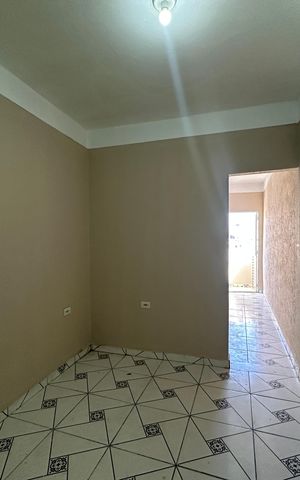 Casa à venda com 220m², 5 quartos e 1 vaga Casa à venda com 220m², 5 quartos e 1 vagaSala/Cozinha