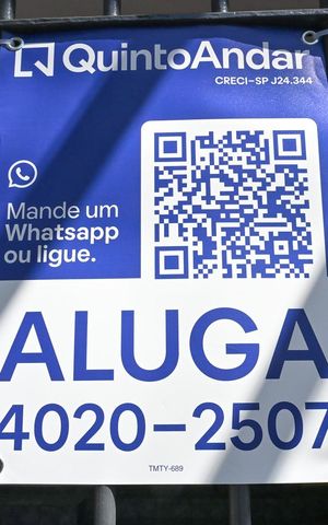 Casa de condomínio para alugar com 140m², 2 quartos e 1 vagaFachada