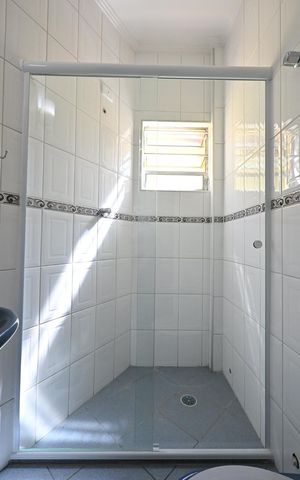 Casa de condomínio para alugar com 140m², 2 quartos e 1 vagaBanheiro