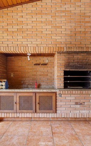 Casa de condomínio à venda com 755m², 5 quartos e 4 vagas