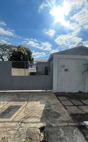 Casa à venda com 110m², 2 quartos e 3 vagas Casa à venda com 110m², 2 quartos e 3 vagasPlaca instalada em 21/08/2026 com o código MBKZ-21