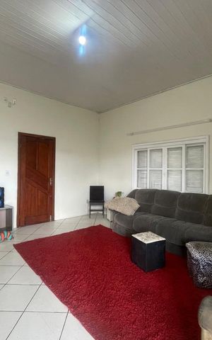 Casa à venda com 110m², 2 quartos e 3 vagas