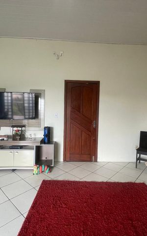 Casa à venda com 110m², 2 quartos e 3 vagas
