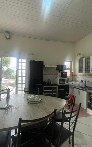 Casa à venda com 110m², 2 quartos e 3 vagas