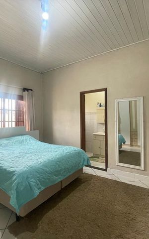 Casa à venda com 110m², 2 quartos e 3 vagas