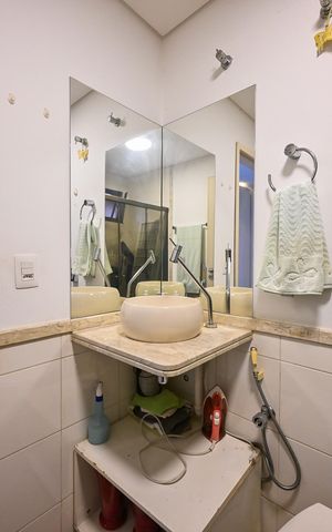 Apartamento à venda com 97m², 2 quartos e 2 vagasBanheiro Suíte 1