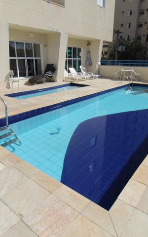 Apartamento para alugar com 74m², 2 quartos e 2 vagasÁrea comum - Piscina