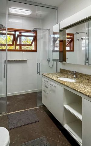 Casa à venda com 452m², 3 quartos e 9 vagas