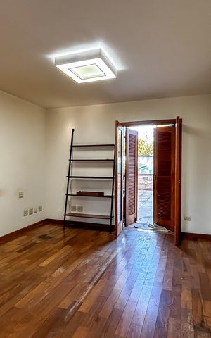 Casa à venda com 452m², 3 quartos e 9 vagas