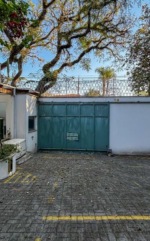 Casa à venda com 452m², 3 quartos e 9 vagas