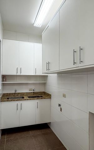Casa à venda com 452m², 3 quartos e 9 vagas