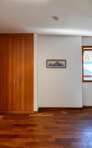 Casa à venda com 452m², 3 quartos e 9 vagas