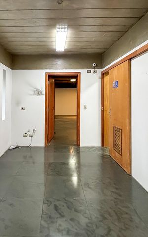 Casa à venda com 452m², 3 quartos e 9 vagas