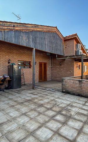 Casa à venda com 452m², 3 quartos e 9 vagas