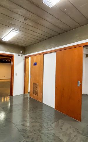 Casa à venda com 452m², 3 quartos e 9 vagas