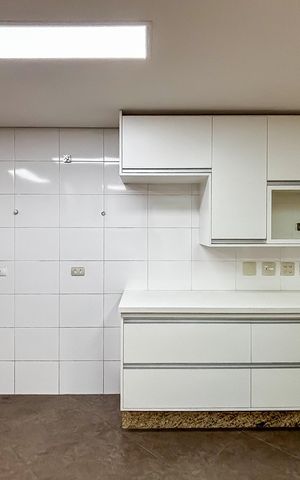 Casa à venda com 452m², 3 quartos e 9 vagas