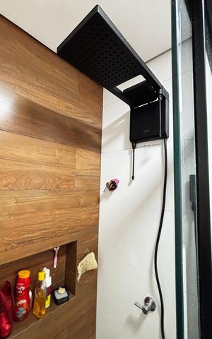 Apartamento à venda com 74m², 2 quartos e 1 vaga Apartamento à venda com 74m², 2 quartos e 1 vagaBanheiro