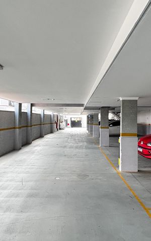 Apartamento à venda com 74m², 2 quartos e 1 vaga Apartamento à venda com 74m², 2 quartos e 1 vagaGaragem