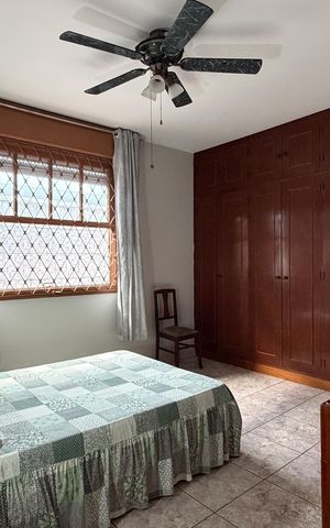 Casa para alugar com 150m², 2 quartos e 1 vagaQuarto 1