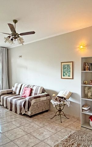 Casa para alugar com 150m², 2 quartos e 1 vagaSala