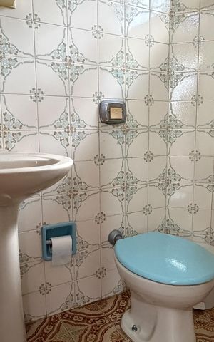 Casa para alugar com 150m², 2 quartos e 1 vagaBanheiro de serviço