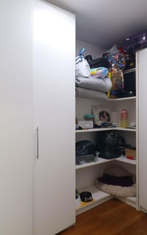 Casa à venda com 391m², 4 quartos e 4 vagas Casa à venda com 391m², 4 quartos e 4 vagasQuarto de Serviço