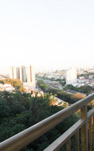 Apartamento para alugar com 50m², 2 quartos e sem vaga Apartamento para alugar com 50m², 2 quartos e sem vagaVaranda