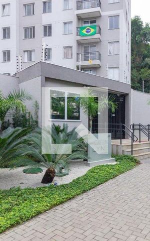 Apartamento para alugar com 50m², 2 quartos e sem vaga Apartamento para alugar com 50m², 2 quartos e sem vagaFachada e portaria