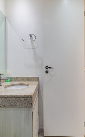 Apartamento à venda com 50m², 2 quartos e 1 vaga Apartamento à venda com 50m², 2 quartos e 1 vagaBanheiro