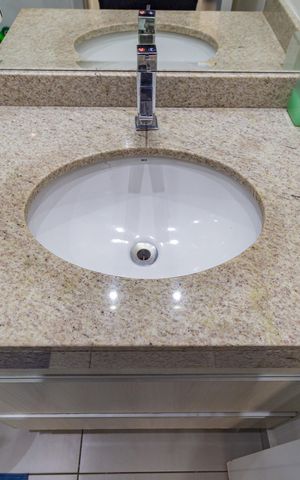 Apartamento à venda com 50m², 2 quartos e 1 vaga Apartamento à venda com 50m², 2 quartos e 1 vagaDetalhe - Banheiro