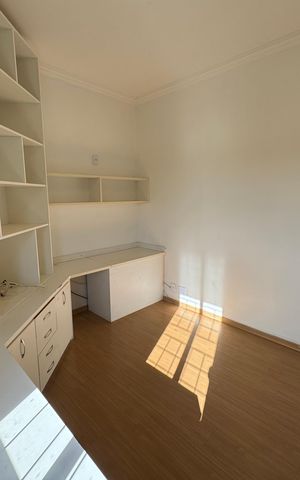 Casa para alugar com 120m², 4 quartos e 2 vagas Casa para alugar com 120m², 4 quartos e 2 vagasQuarto 1