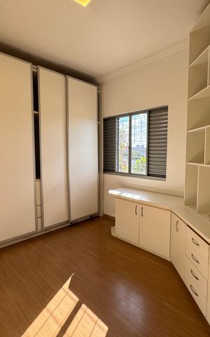 Casa para alugar com 120m², 4 quartos e 2 vagas Casa para alugar com 120m², 4 quartos e 2 vagasQuarto 1