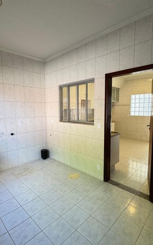 Casa para alugar com 120m², 4 quartos e 2 vagas Casa para alugar com 120m², 4 quartos e 2 vagasÁrea de Serviço