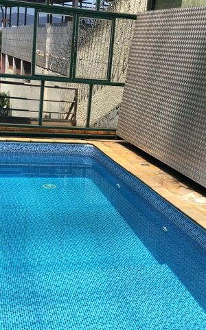 Casa para alugar com 300m², 4 quartos e 5 vagas Casa para alugar com 300m², 4 quartos e 5 vagasÁrea externa