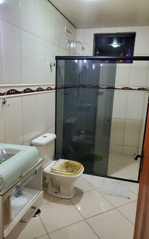 Casa para alugar com 300m², 4 quartos e 5 vagas Casa para alugar com 300m², 4 quartos e 5 vagasBanheiro