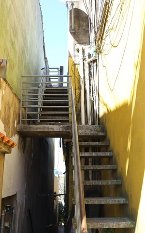 Casa para alugar com 40m², 1 quarto e sem vagaÁrea comum - Corredor - escadas