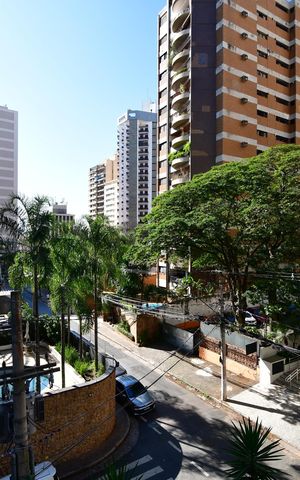 Apartamento à venda com 40m², 1 quarto e 1 vagaSala - Vista