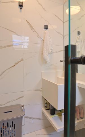 Casa de condomínio à venda com 65m², 2 quartos e 1 vagaBanheiro do Quarto 1