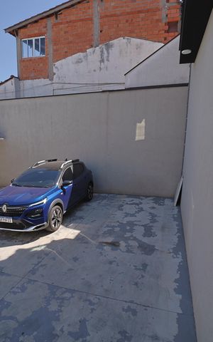 Casa de condomínio à venda com 65m², 2 quartos e 1 vagaGaragem