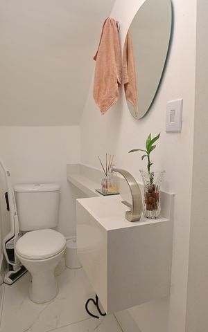 Casa de condomínio à venda com 65m², 2 quartos e 1 vagaLavabo