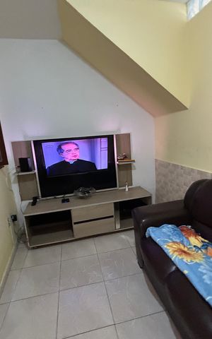 Casa à venda com 70m², 2 quartos e sem vagaSala
