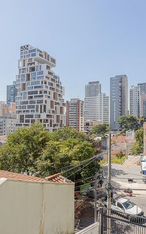 Apartamento à venda com 100m², 3 quartos e 2 vagas Apartamento à venda com 100m², 3 quartos e 2 vagasVista da Varanda
