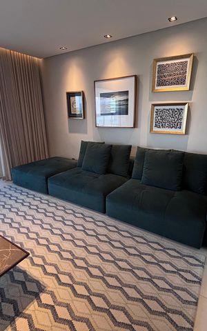 Apartamento à venda com 195m², 4 quartos e 3 vagasSala